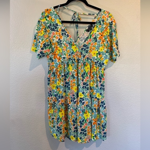379. Wednesday’s Girl Fun Floral Print Short Sleeve Mini Dress - Picture 1 of 5